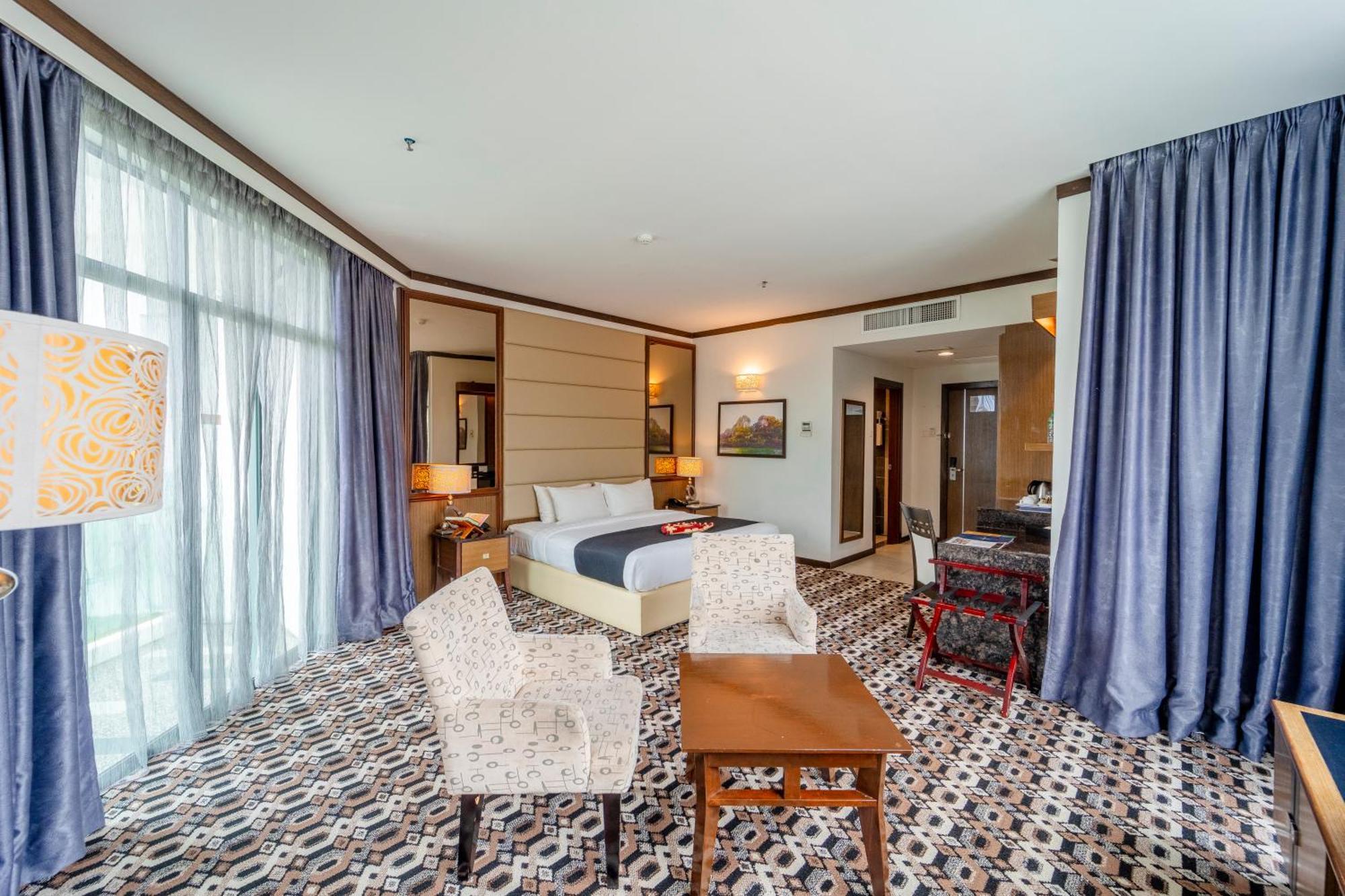Adya Hotel Langkawi Kuah Extérieur photo