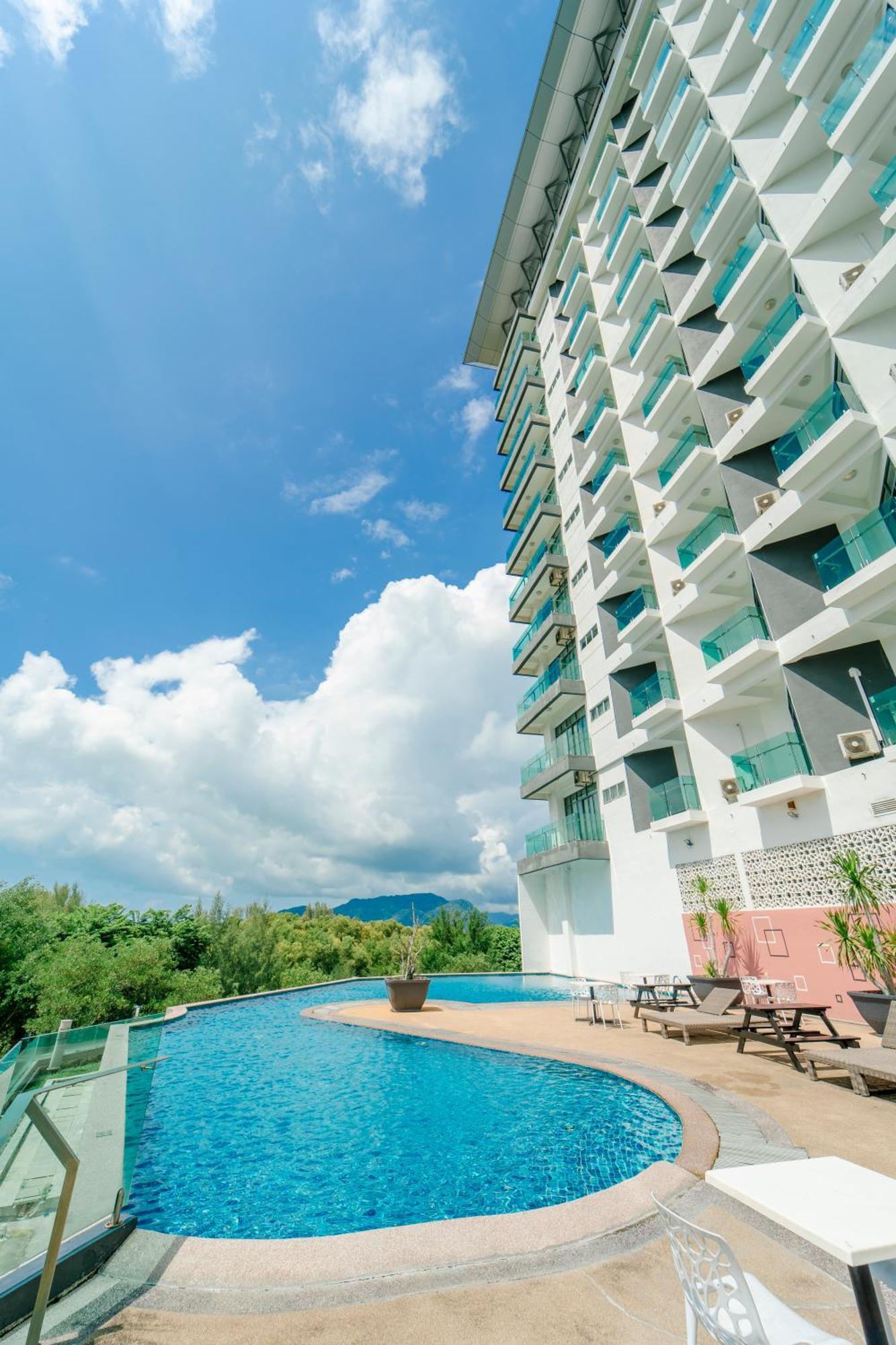 Adya Hotel Langkawi Kuah Extérieur photo