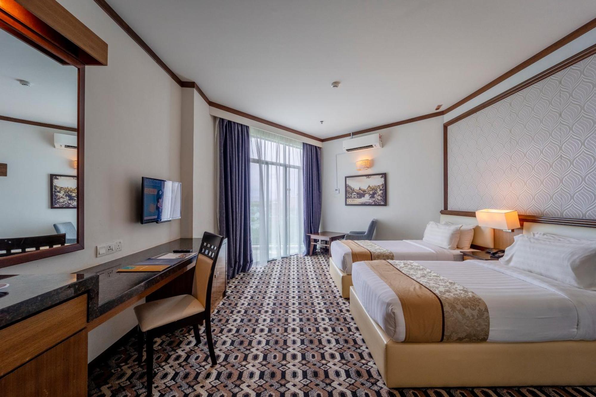 Adya Hotel Langkawi Kuah Extérieur photo