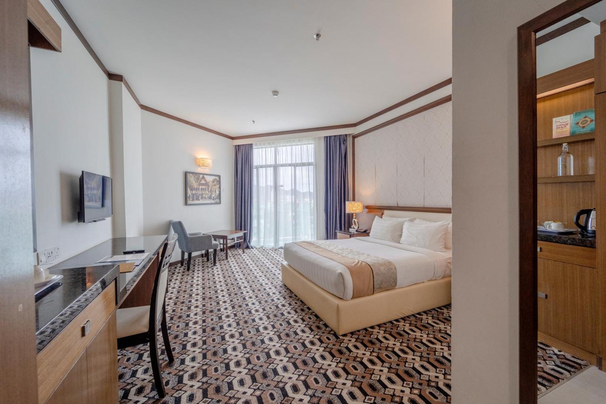 Adya Hotel Langkawi Kuah Extérieur photo